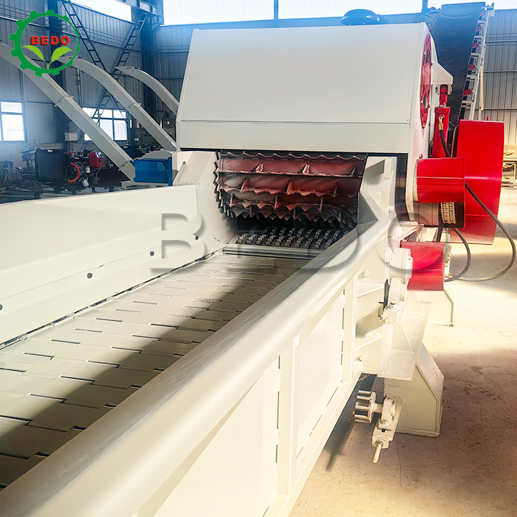 235HP वुड चिपर मशीन 700x400 मिमी इनलेट 2pcs ब्लेड भारी शुल्क लकड़ी चिपिंग ड्रम प्रकार औद्योगिक Shredder