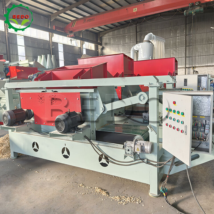 7.5kw*4 मुख्य शाफ्ट पावर के साथ औद्योगिक लकड़ी के स्पैविंग मशीन 1-2 मिमी स्पैविंग मोटाई और 3600r/min घूर्णन गति के लिए