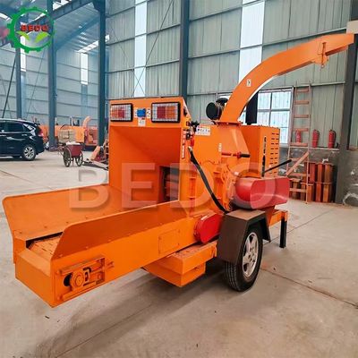 मोबाइल गार्डन शाखा स्क्रैडर मशीन 55HP डीजल इंजन इलेक्ट्रिक स्टार्ट