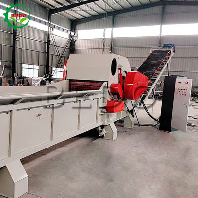 बिजली संयंत्र के लिए उच्च क्षमता 160KW भारी शुल्क श्रृंखला फीडर ड्रम चिपर लकड़ी कुचल मशीन